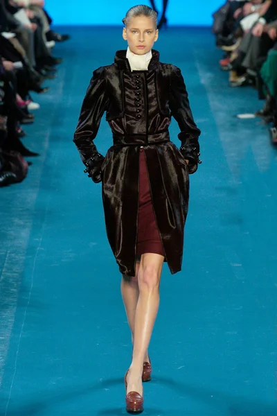 Look 34
